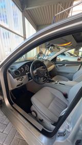 Mercedes-Benz C 200 Elegance - Mercedes-Benz C-Klasse: Elegance