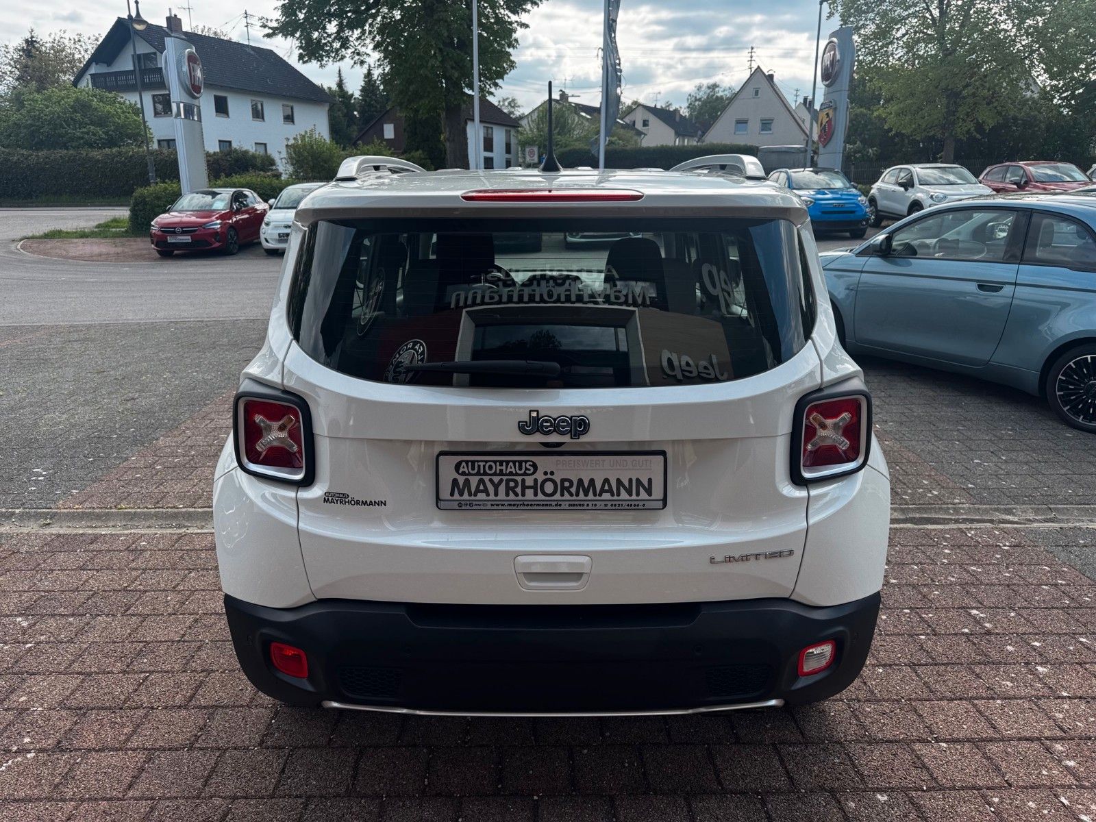 Fahrzeugabbildung Jeep Renegade Limited FWD Automatik Navi Kamera Sitzh