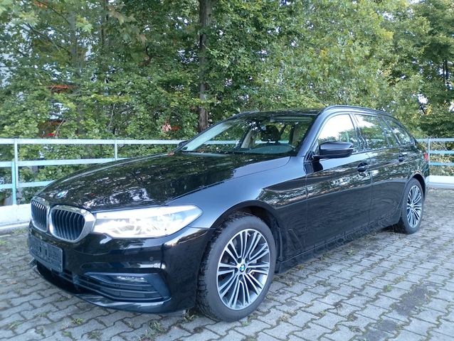 BMW 530 Touring Sport Line / Camera