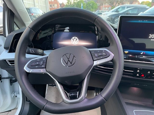 Volkswagen Golf - Bild 8