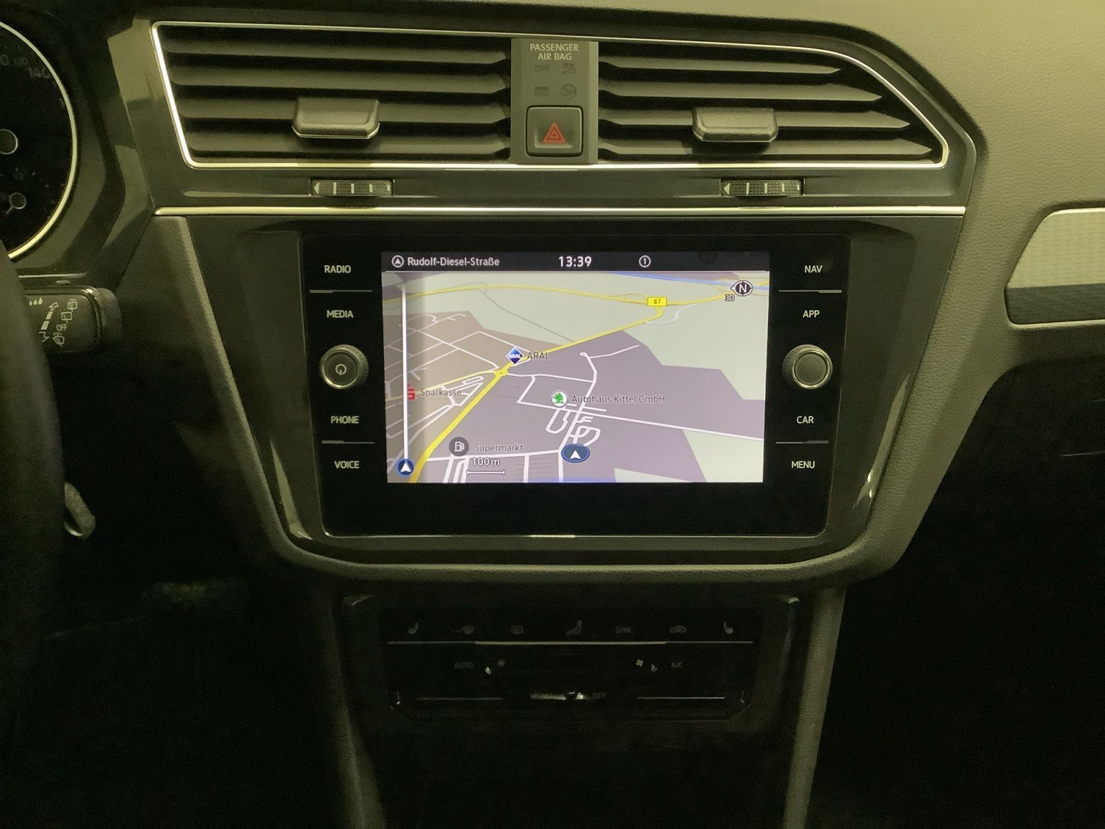 Tiguan Life 1,5 TSI 110 kW DSG Matrix, Leder, A