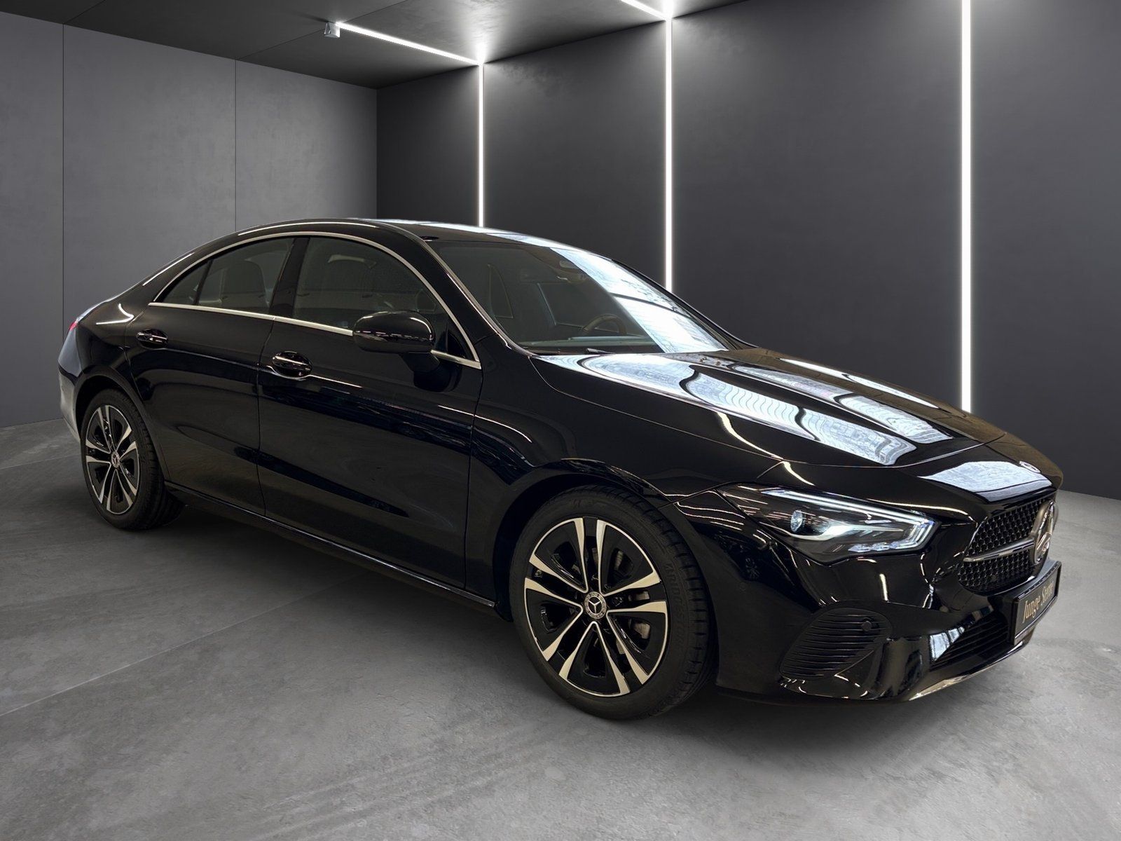 Fahrzeugabbildung Mercedes-Benz CLA 180 Progresive*Totwinkel*LED*Kamera*Sportsi*