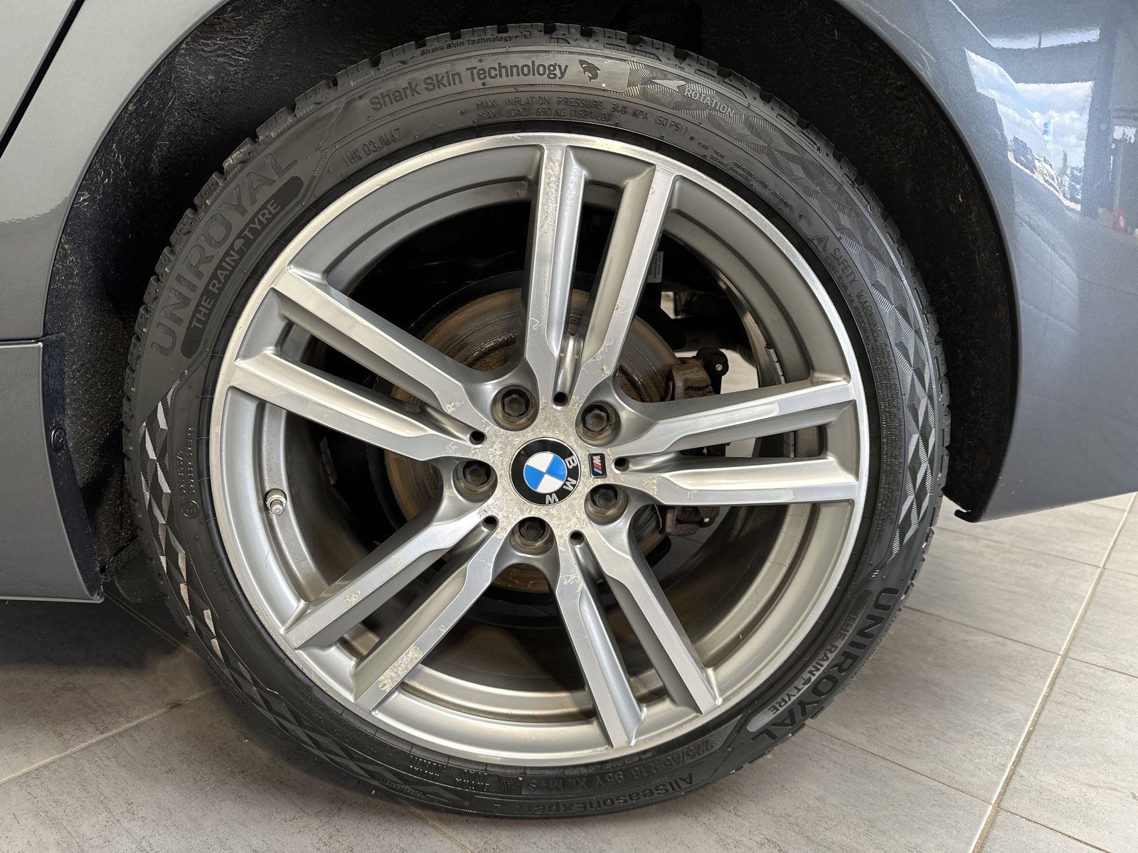 Fahrzeugabbildung BMW 220d Active Tourer M-Sport NAV+LED+HIFI+18ZO+EU6