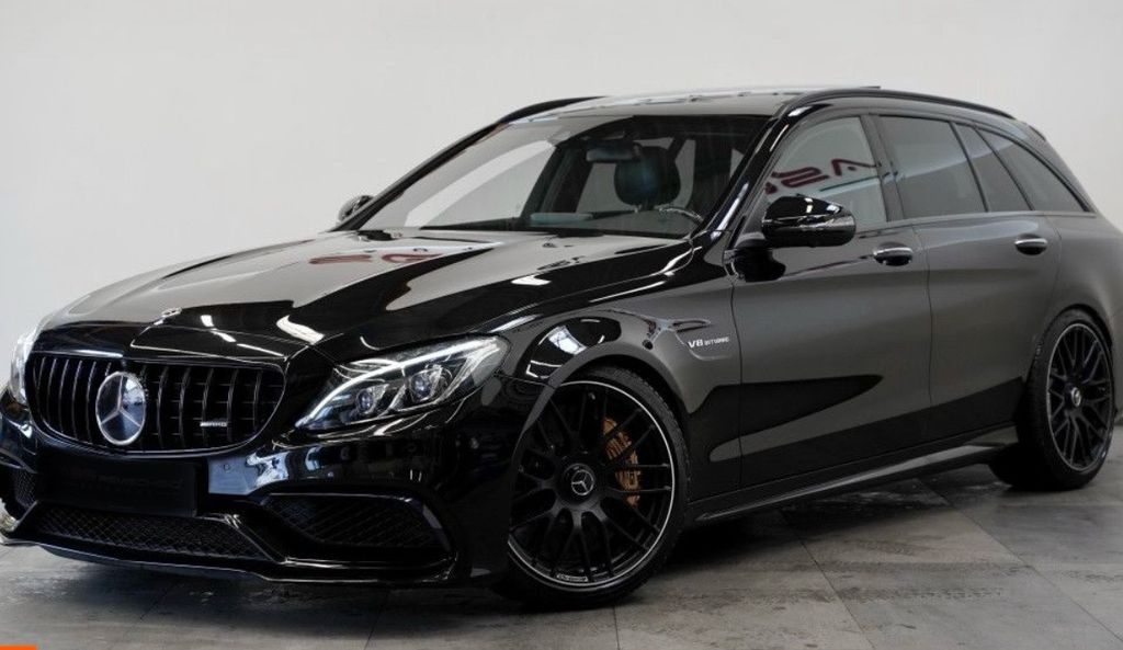 Mercedes-Benz C 63 AMG