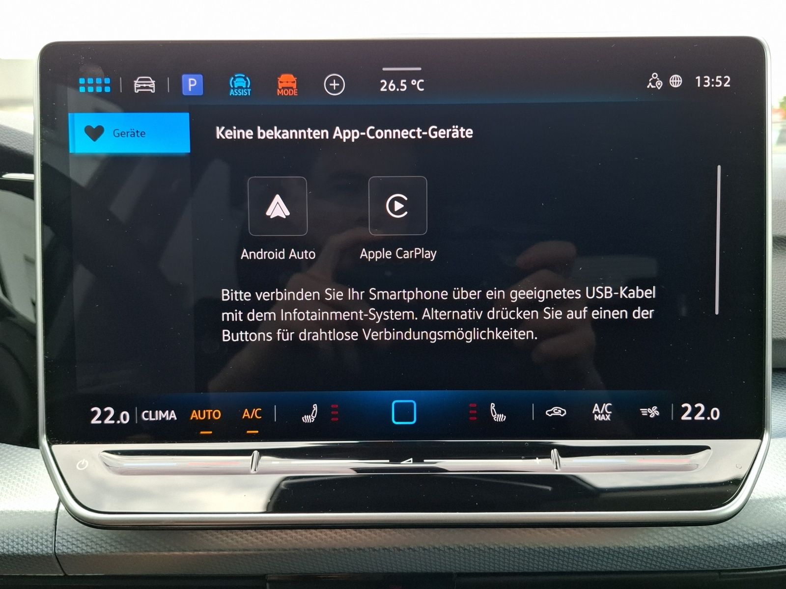 Fahrzeugabbildung Volkswagen Golf VIII Variant TDI Energy DSG LED AHK Navi AC