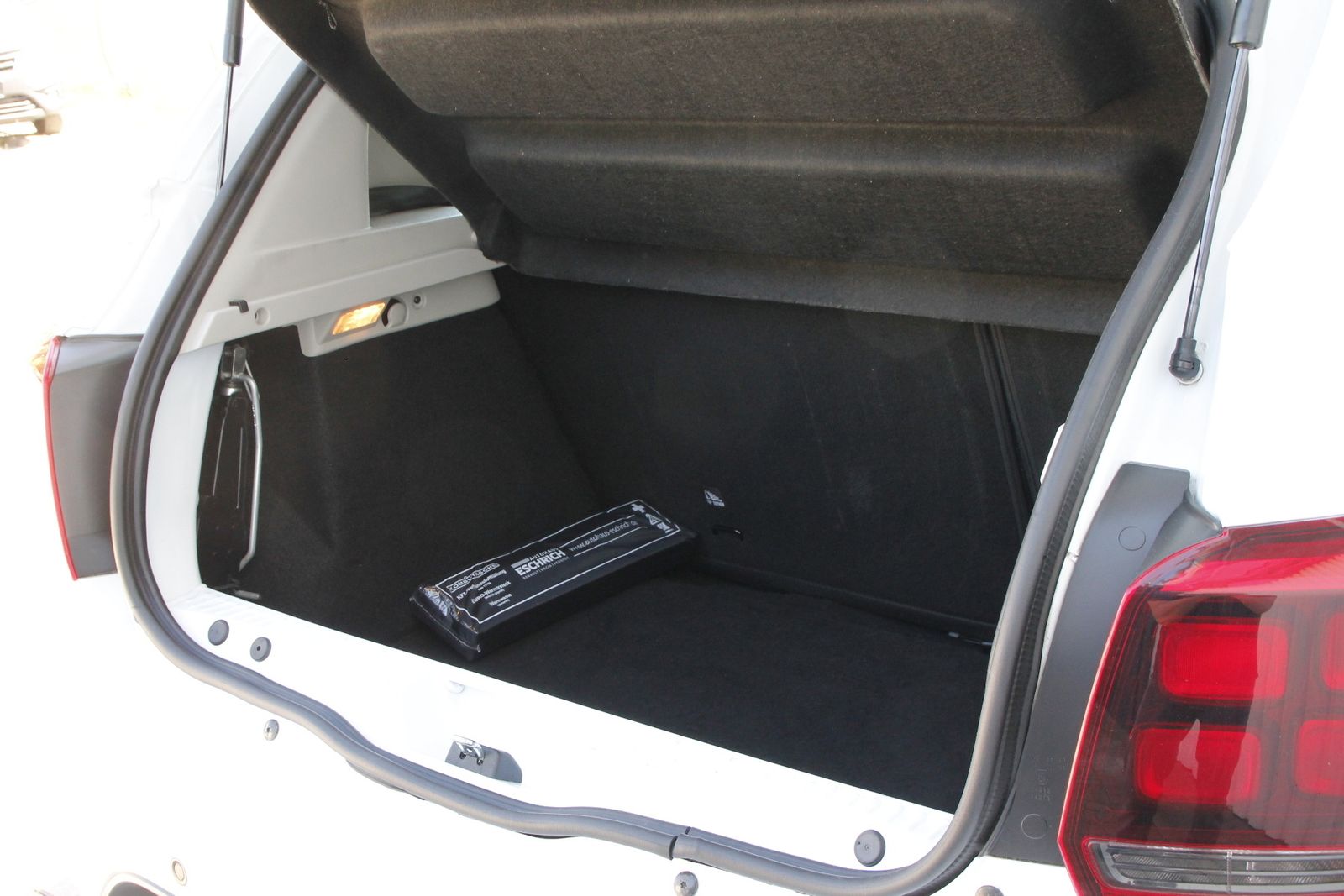 Fahrzeugabbildung Dacia Sandero II Stepway Celebration