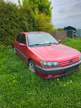 Peugeot 306   An Bastler - gebrauchte Peugeot 306 aus dem Jahr 1996