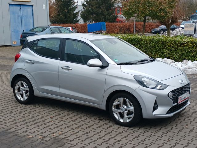 Hyundai i10 Trend Garantie* 1.Hand* Automatik* 6.700 km*