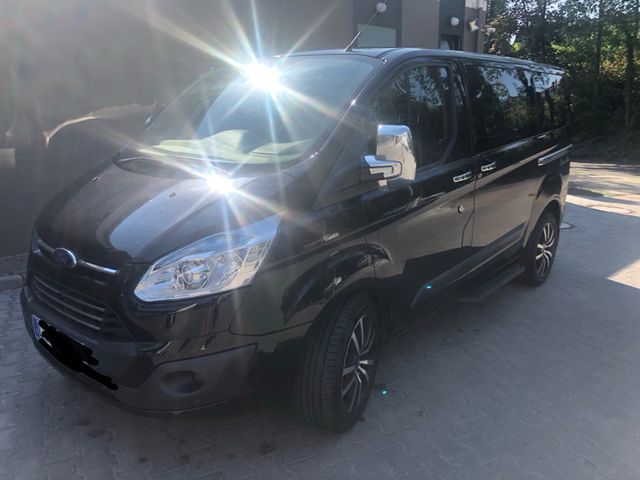 Ford Tourneo Custom2,2TDCI