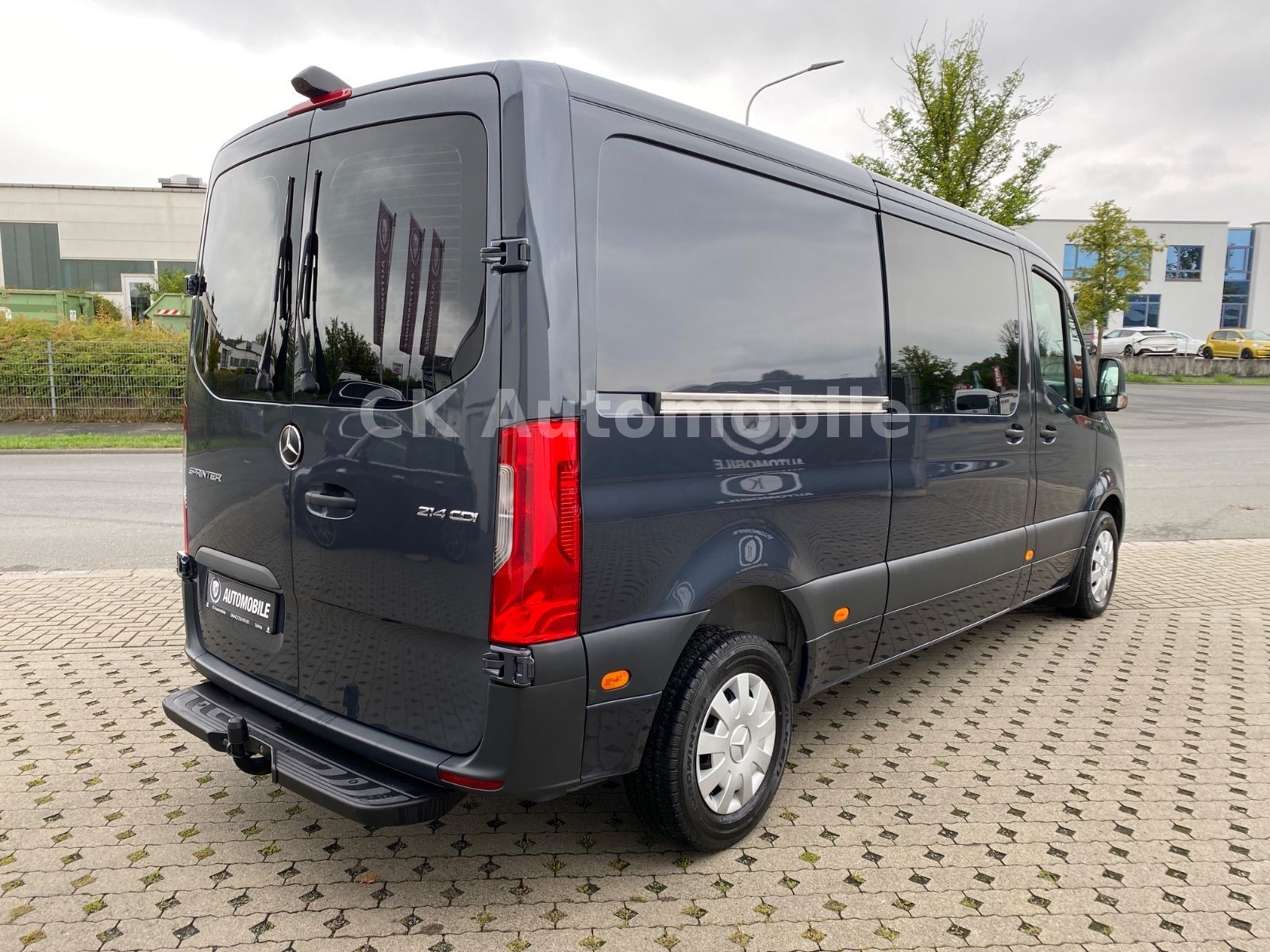 Fahrzeugabbildung Mercedes-Benz Sprinter III Kasten 214 H1L2/Navi/Klima/Kam/AHK