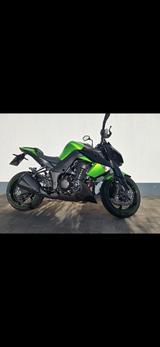 Kawasaki Z1000  - KAWASAKI STREETFIGHTER