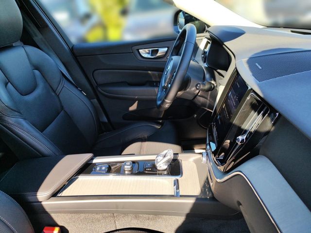 VOLVO XC 60 (Bild 24 von Array)