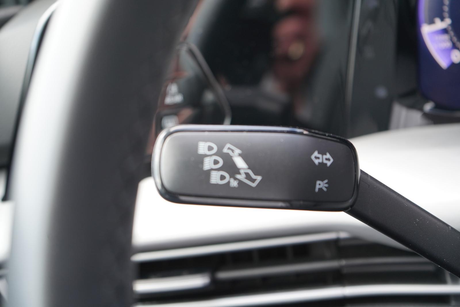 Volkswagen Golf VIII Variant Life DSG LED Navi ACC AHK PDC, миниатюра 15