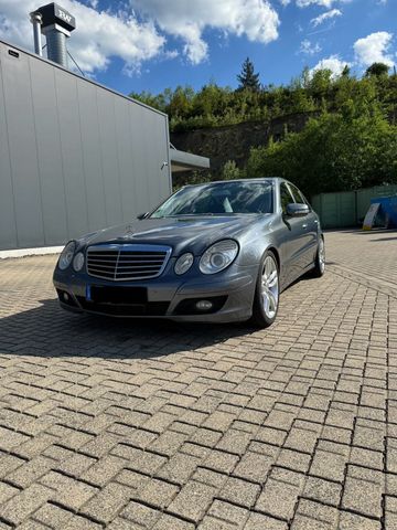 Mercedes-Benz Mercedes E320 CDI