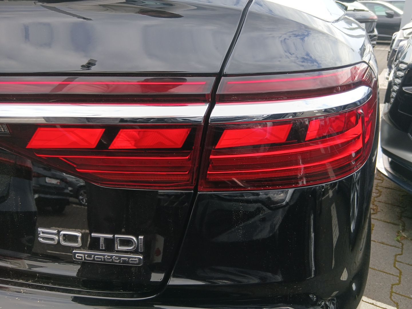 Audi A8 - Bild 9