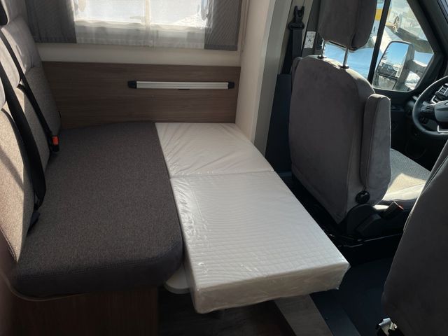 Carado T 447 Edition AUTOMATIK OHNE Hubbett  XENON NAVI