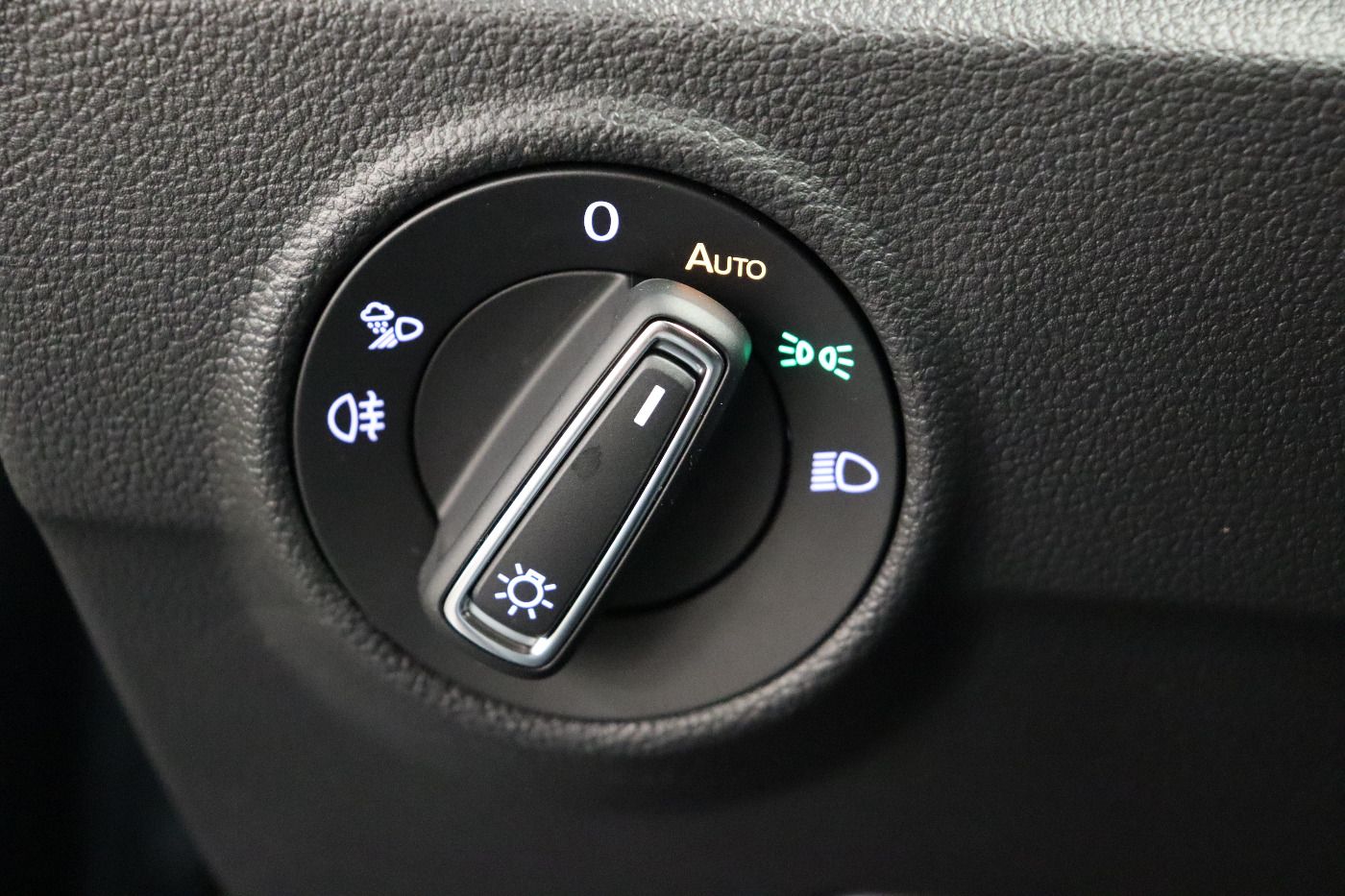 Volkswagen T-Roc - Bild 10