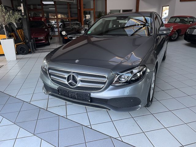 Mercedes-Benz E 220 d Avantgarde LED Navi 360° SHZ