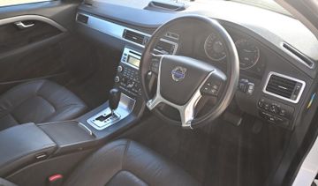 Volvo V70 T5 Summum *RHD* – Bild 9