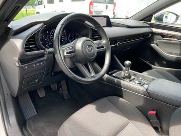 Mazda 3 - 10