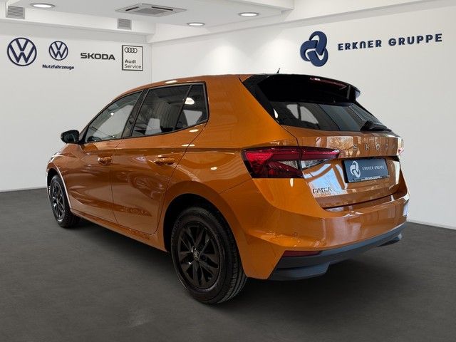 Fahrzeugabbildung SKODA Fabia 1.0 TSI Selection +BHZFRNT+SHZ+PDC+RFK+LED