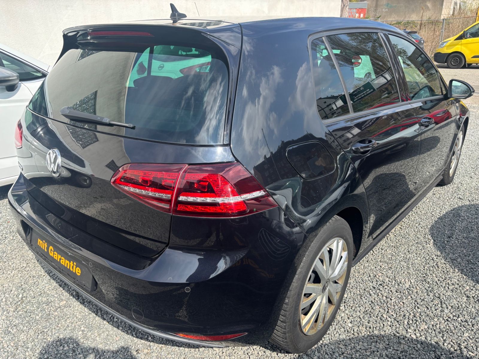 Golf VII Lim. GTD BMT*NAVI*AUTO*SHZ*MFL*LED*KAME