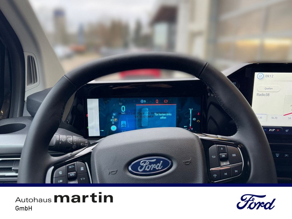 Fahrzeugabbildung Ford Tourneo Custom 2.0 Eco Blue 320 L1 Aut Titanium