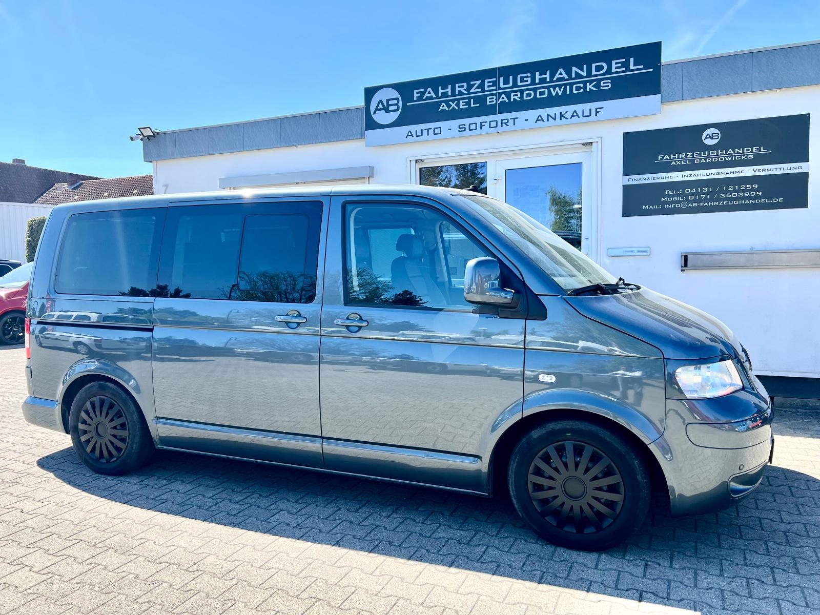 Volkswagen T5 Multivan 2.5 TDI Comfortline / AHK