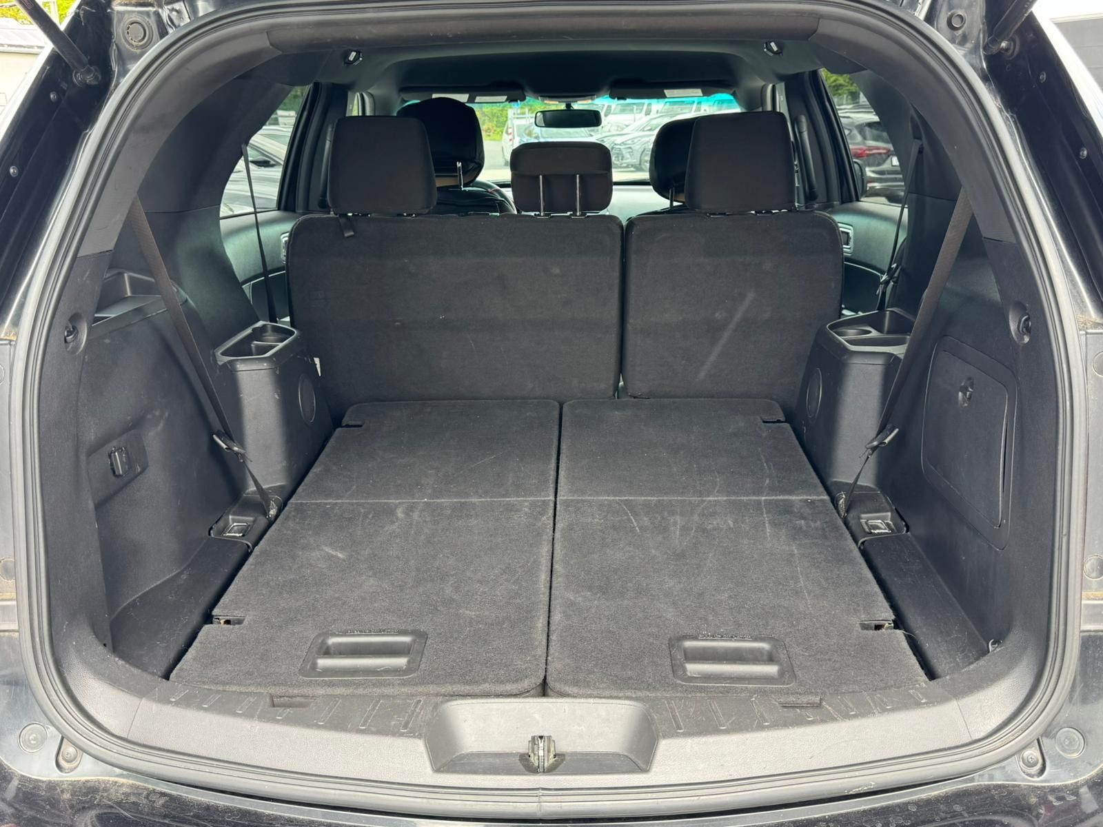 Fahrzeugabbildung Ford Explorer 3,5L 7 SitzerTEMP*KAMERA*PDC*KLIMA