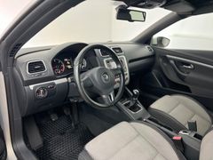 VW Eos 2.0 TDI / NUR 105.tKM / CABRIO / PANO / VW Eos 2.0 TDI / NUR 105.tKM / CABRIO / PANO /