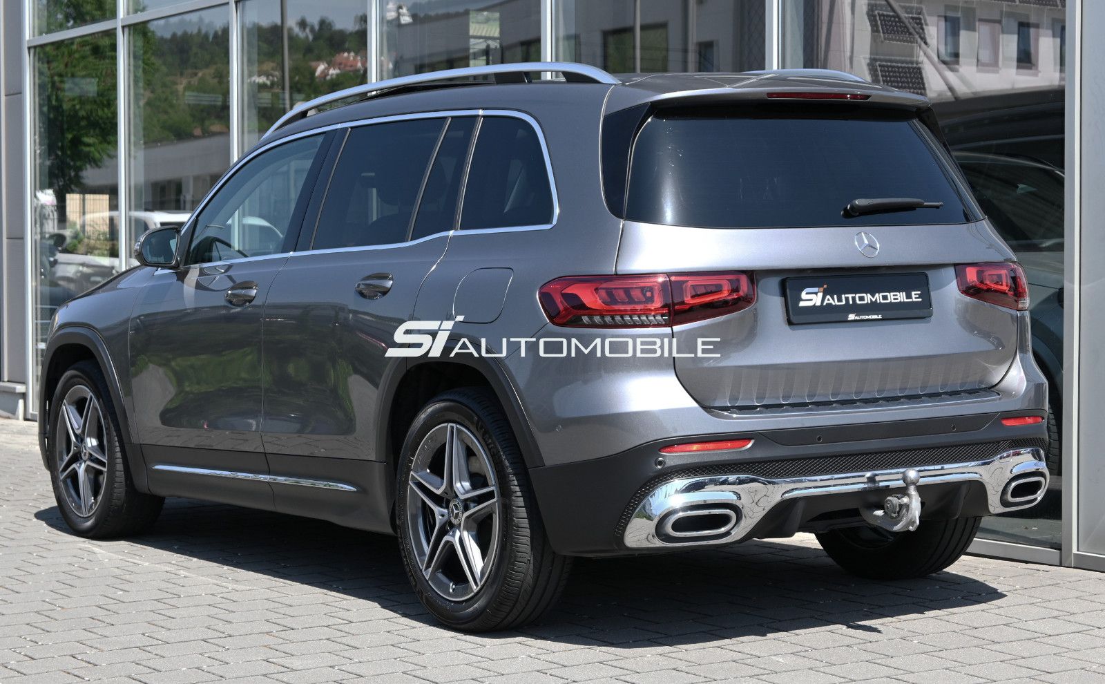 Fahrzeugabbildung Mercedes-Benz GLB 220 d 4M AMG °UVP 68.730€°ACC°AHK°PANO°STHZG
