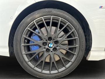 2025 BMW M235 — миниатюра 17