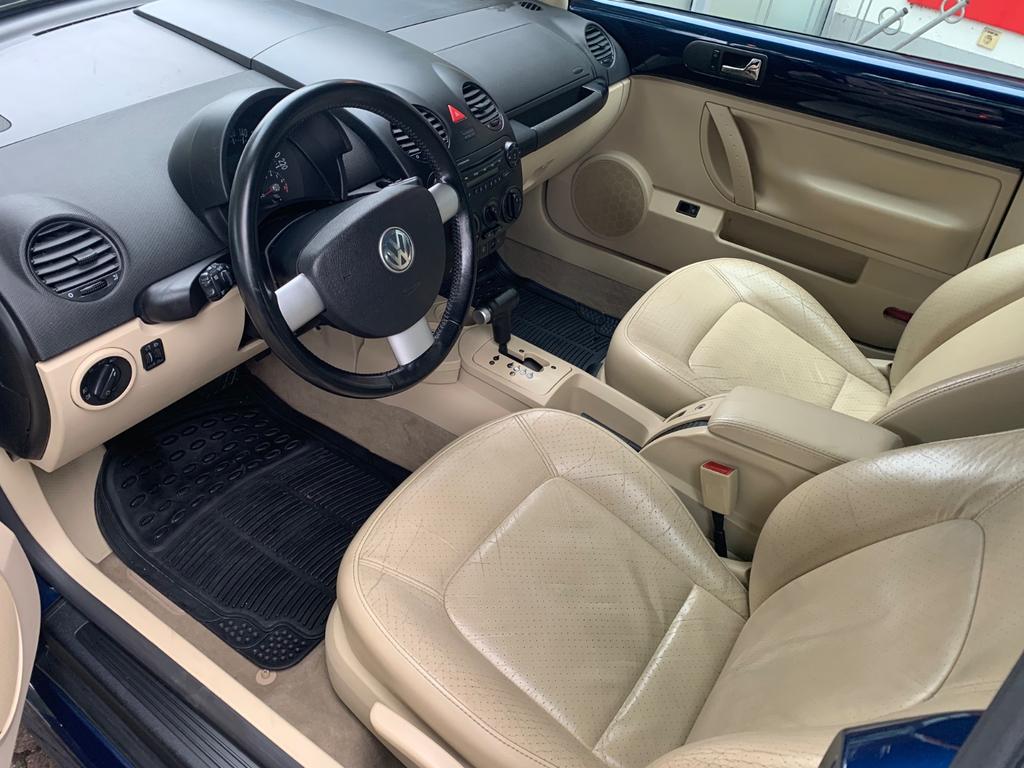 Volkswagen New Beetle