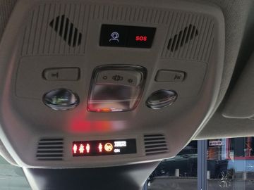 Citroën C3 Turbo 100 MAX HUD°NAVI°LED°RFK°FRONT- LENKKRA