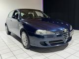 Alfa Romeo 147 1.6 TS 16V Progression *PDC*MFL*KLIMA*AHK* - Alfa Romeo 147 aus 2007