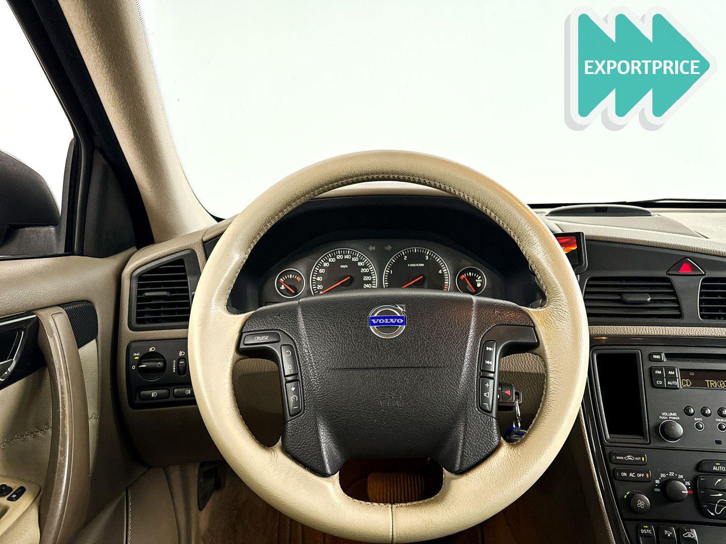Volvo XC70 2006 — photo 12