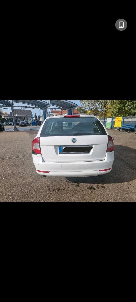 Skoda Octavia 2012 — photo 7