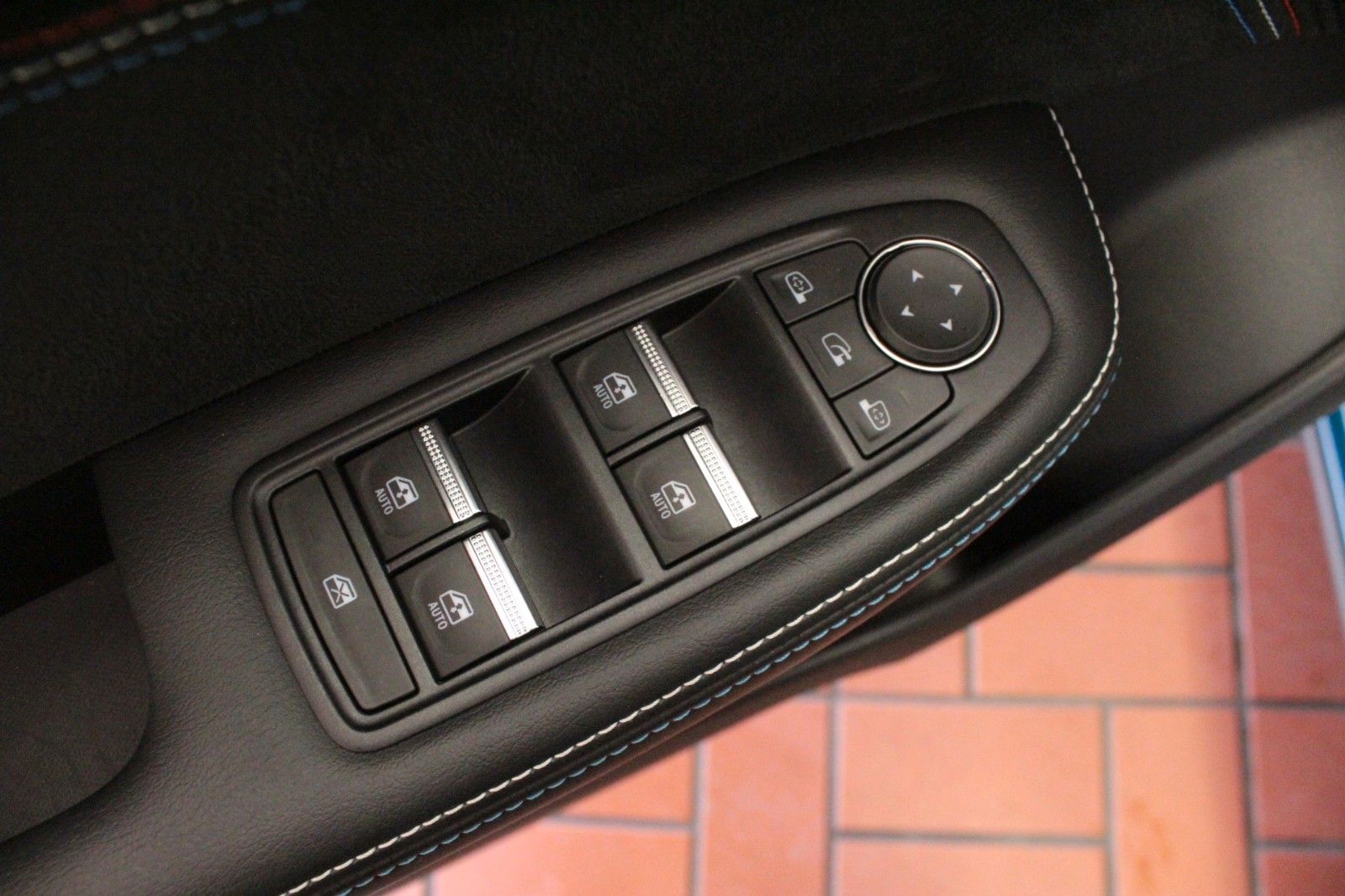 Fahrzeugabbildung Renault Arkana Mild Hybrid 160 EDC Esprit Alpine*15059*