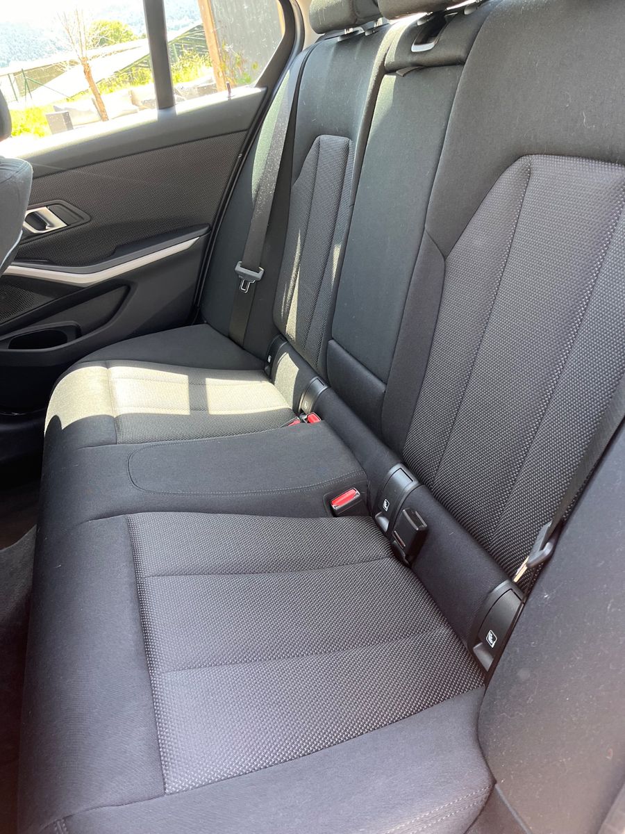 BMW 320e Hybrid Navi LED DAB AHK 3 Zonen Klima foto 14