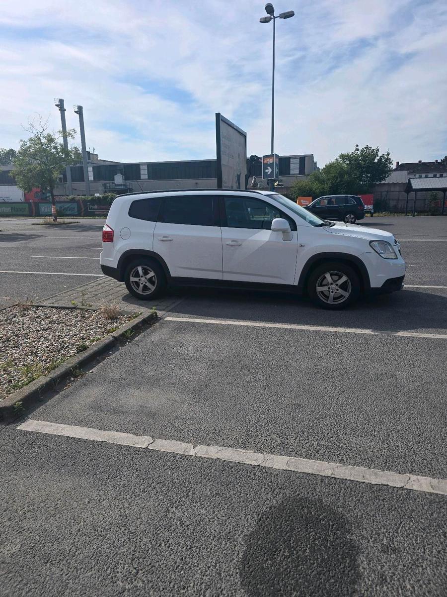Chevrolet Orlando