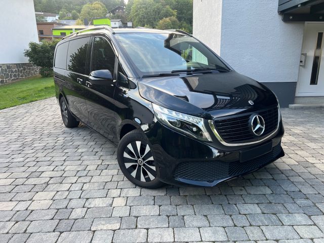 MERCEDES-BENZ EQV 300 Panorama Burmester Distronic ILS 360