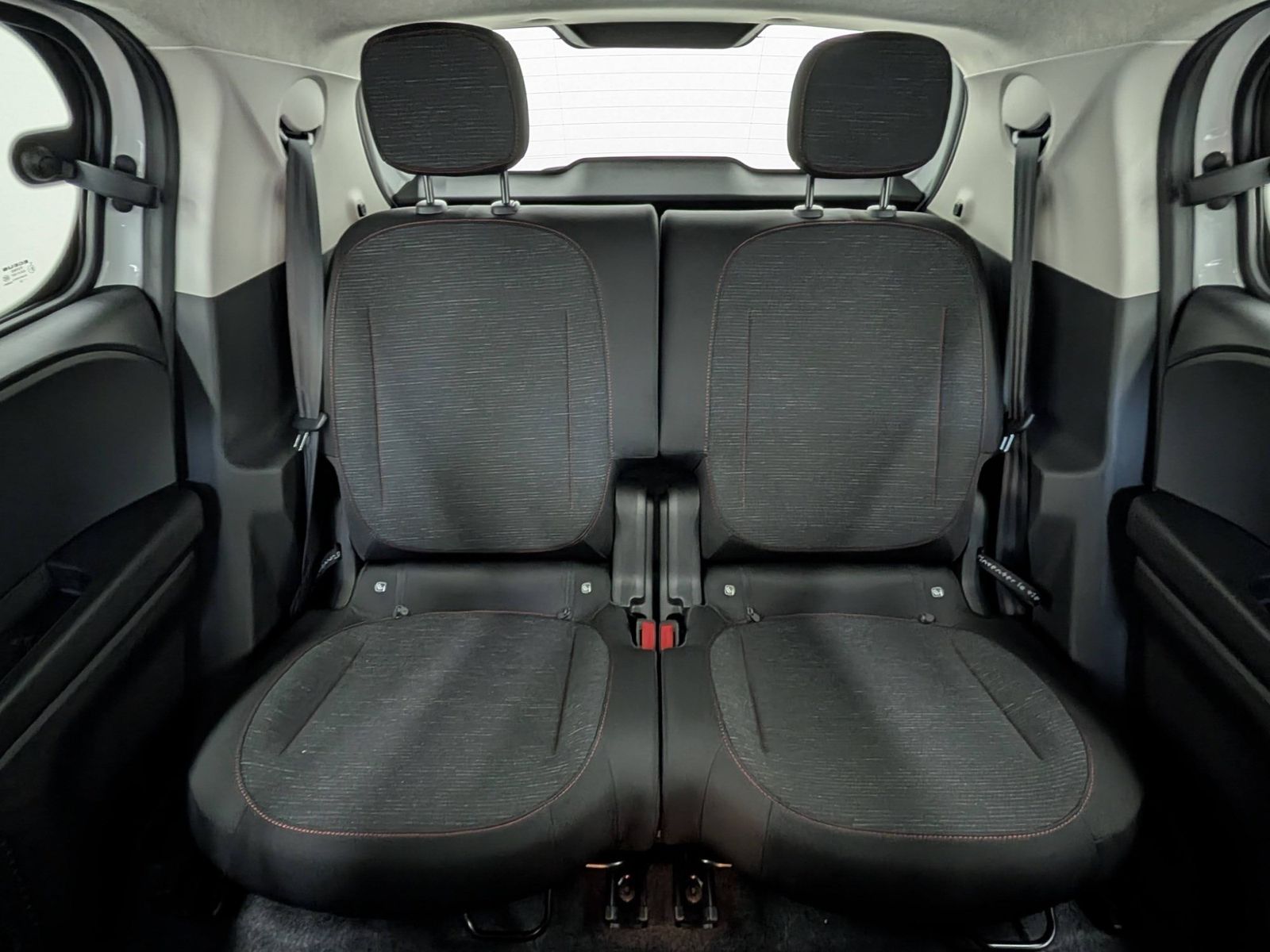 RENAULT Twingo E-TECH Techno 80 Urban Range 18-Zoll – Bild 14
