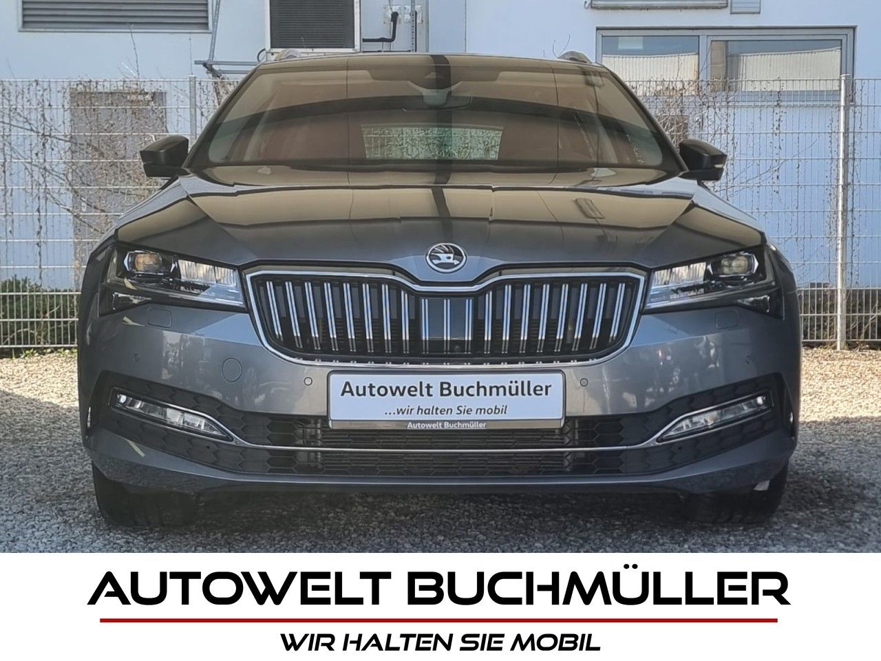 Gebrauchtwagen Skoda Superb Superb 2.0 TDI DSG,STANDH,AHK,MATRIX,VIRTUAL,ACC in Nersingen