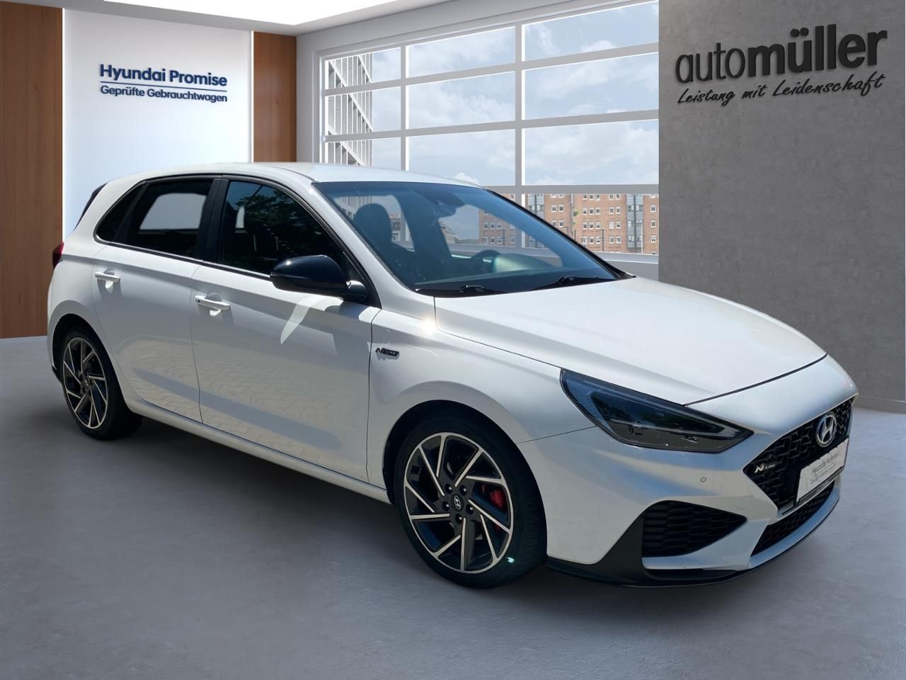 Fahrzeugabbildung Hyundai i30 N-LINE LED*NAVI*SHZ*LHZ*KEYLESS*INDUKTIV
