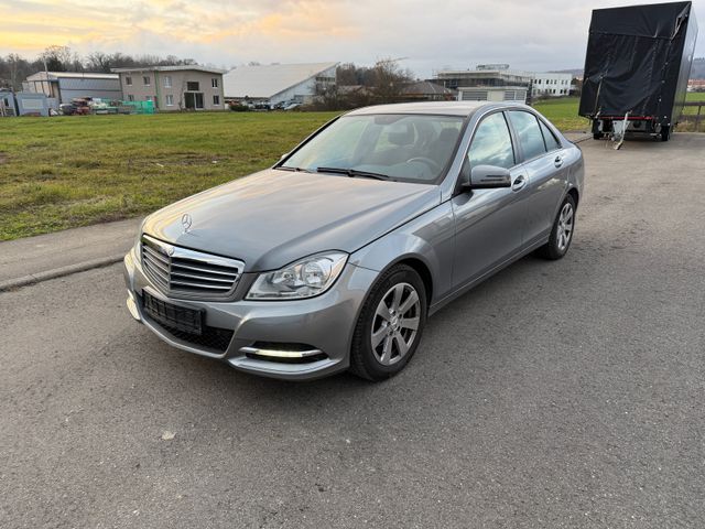 Mercedes-Benz C 180  CGI BlueEfficiency Limo °NAVI°AUTOMATK°+