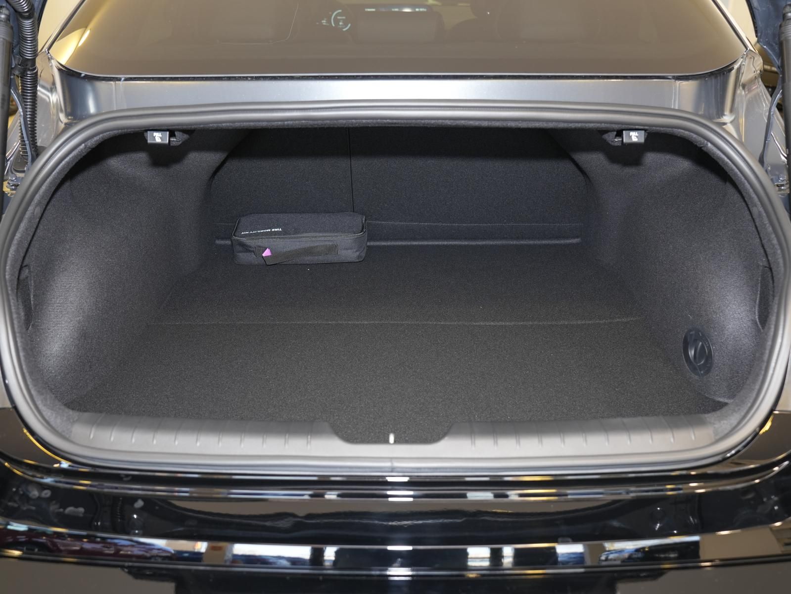 Hyundai IONIQ 6 - Bild 11