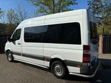 Mercedes-Benz Sprinter II Kombi 313 CDI Rollstuhllift/9-Sitzer - Mercedes-Benz Sprinter: 313 Cdi