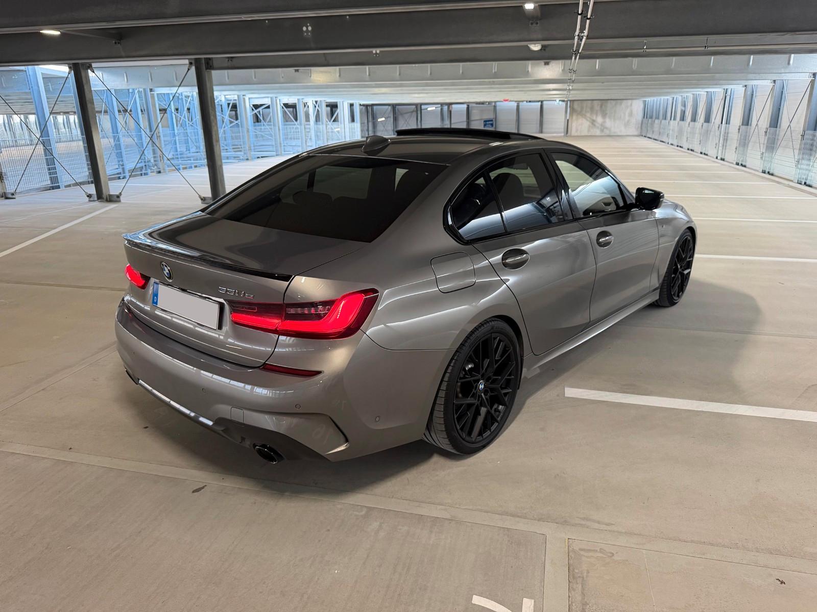 BMW 330e M Sport | Individual | 19" | Laser | HUD