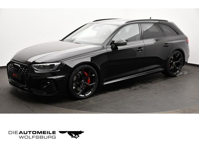 Audi RS 4 Avant quattro tiptronic