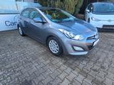 Hyundai i30 1,4 CRDi *Navi*Kamera* - Hyundai i30 mit Diesel-Antrieb: Limousine, 1.4